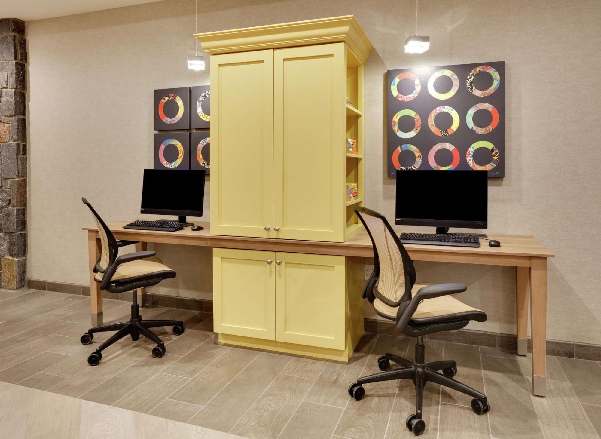 Home2 Suites By Hilton Yakima Airport מראה חיצוני תמונה