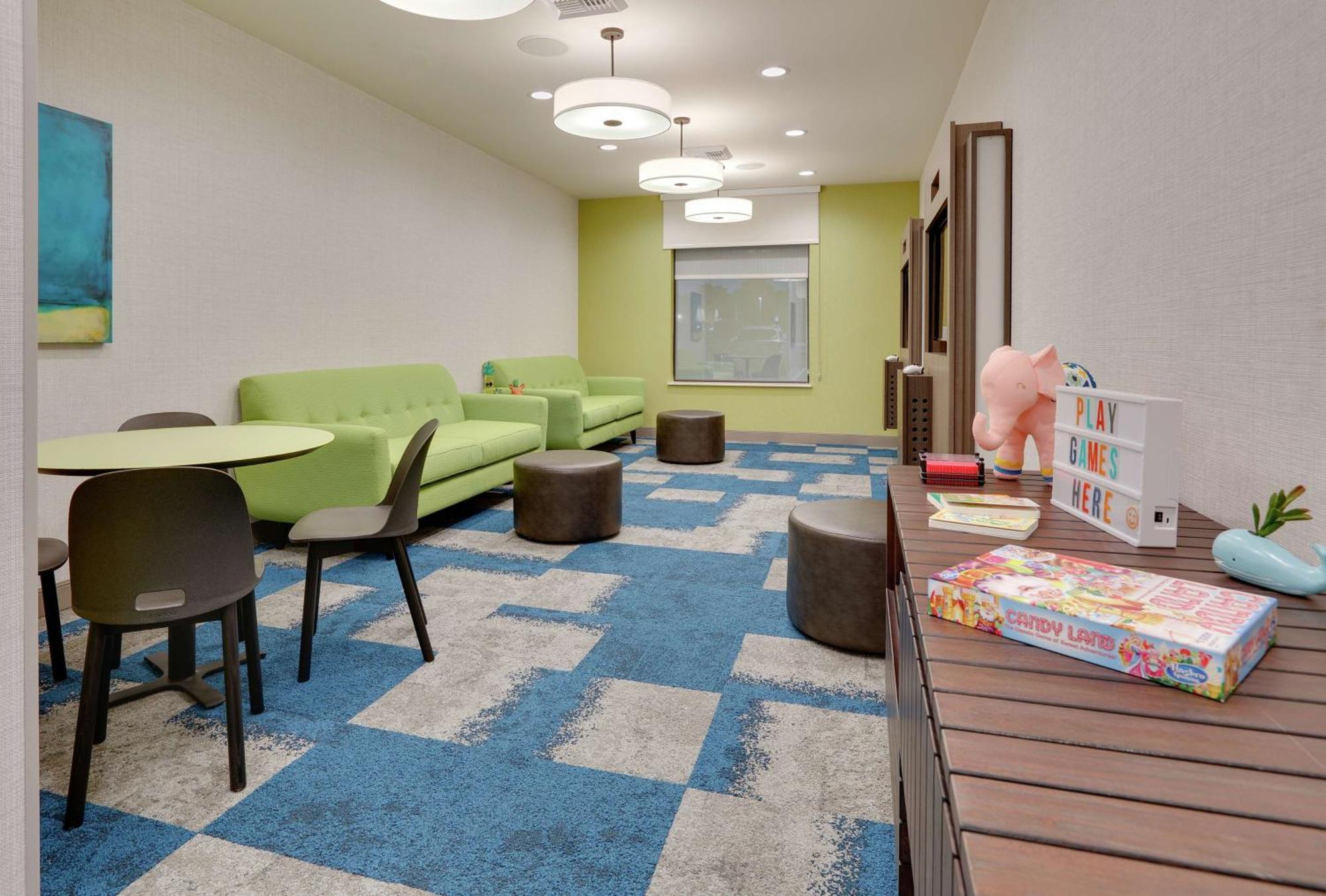 Home2 Suites By Hilton Yakima Airport מראה חיצוני תמונה